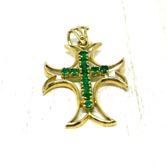 Solid 18K, genuine emeralds cross pendant - Picture 4 of 12